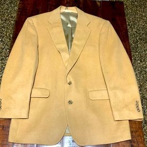 Vintage Men’s Camel Hair Blazer
